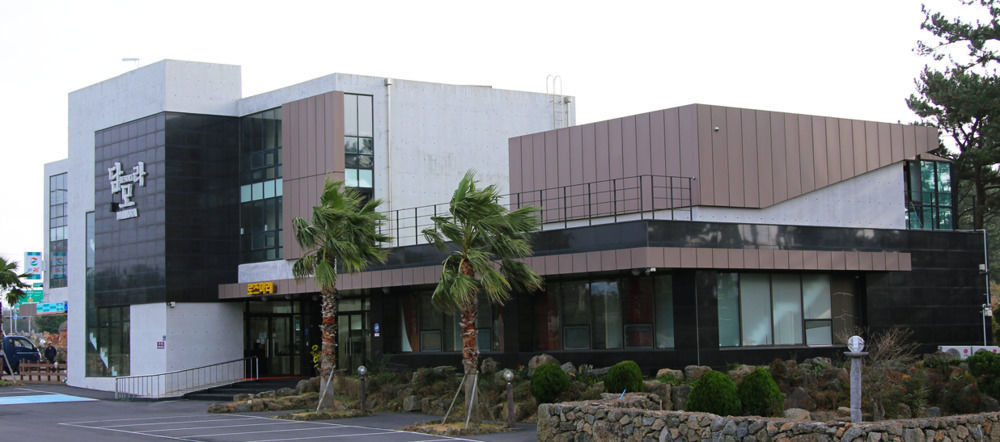 Dammora Resort Seogwipo Exterior photo