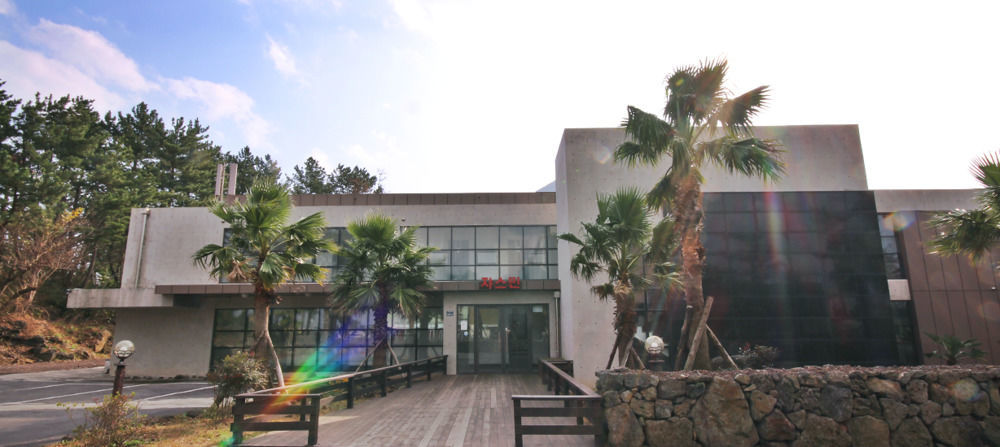 Dammora Resort Seogwipo Exterior photo