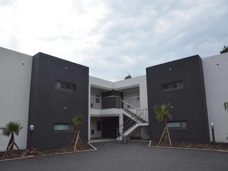 Dammora Resort Seogwipo Exterior photo