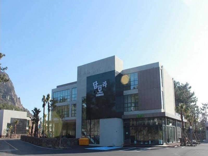 Dammora Resort Seogwipo Exterior photo